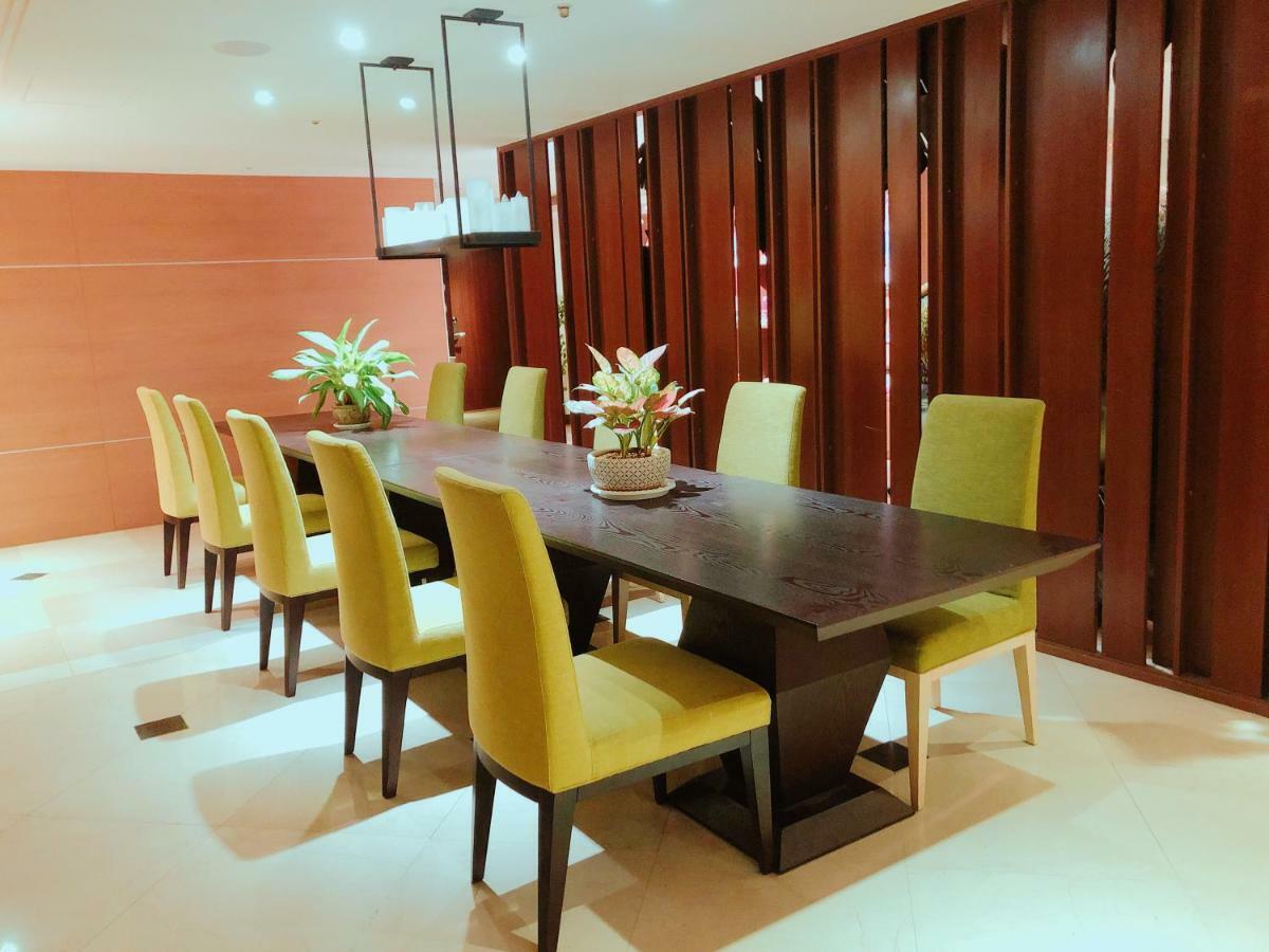 Wemeet Hotel Pingtung Ngoại thất bức ảnh