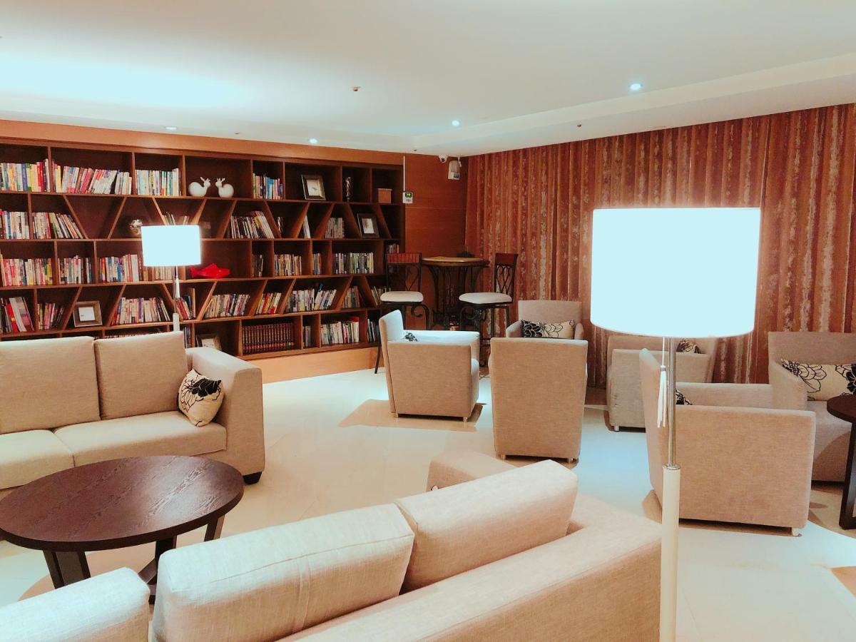 Wemeet Hotel Pingtung Ngoại thất bức ảnh
